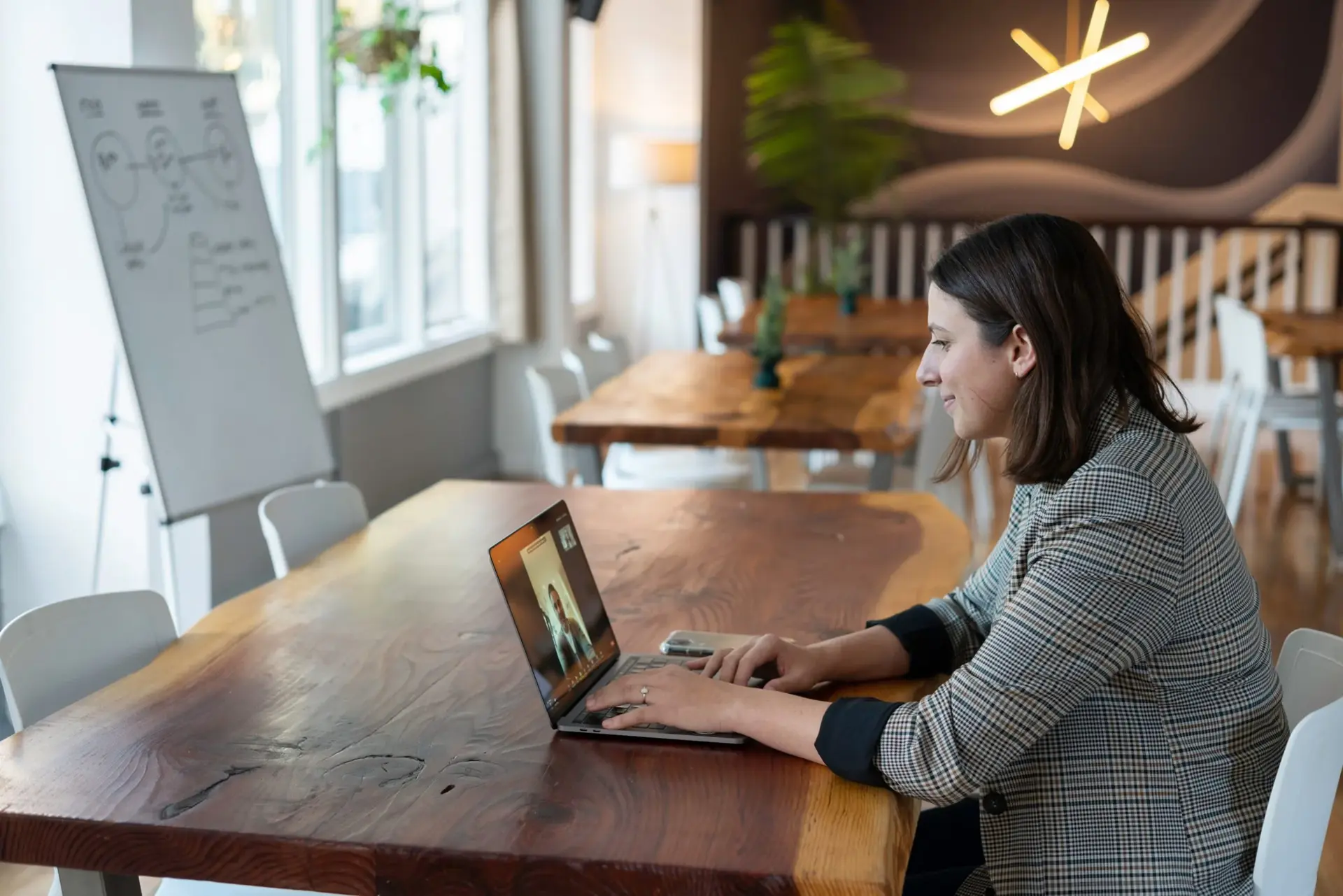 linkedin sales solutions VtKoSy XzNU unsplash scaled