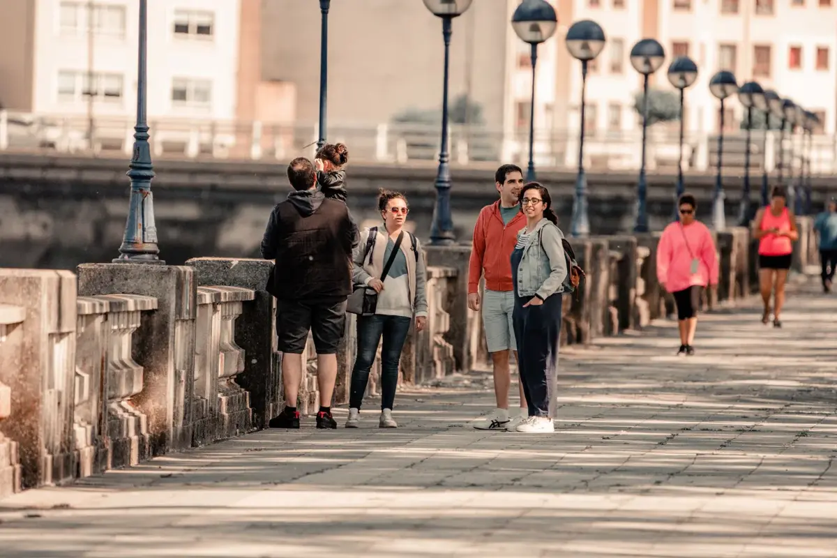 espagne visa nomade digital seuil 2849 euros 2026 pexels 12384636